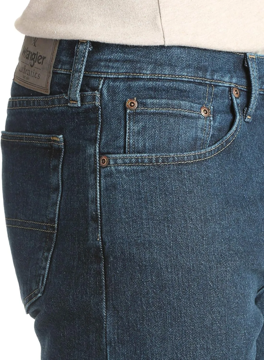 Wrangler Authentics Men's Classic Relaxed Fit Five Pocket Jean Short